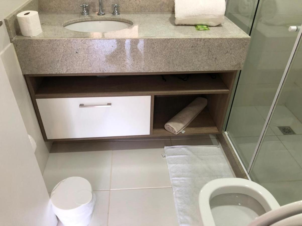 Live Suites Itaipava Luaran gambar