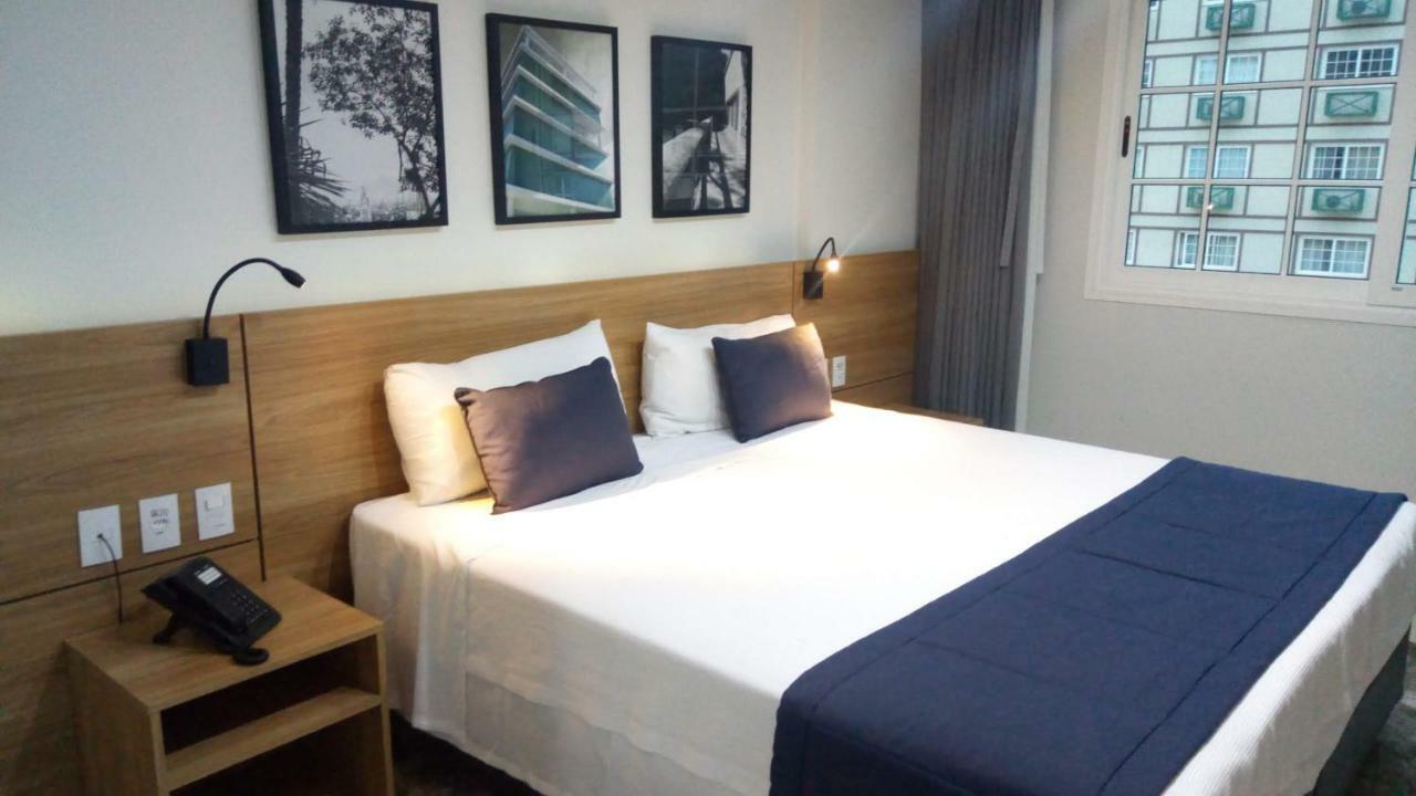 Live Suites Itaipava Luaran gambar